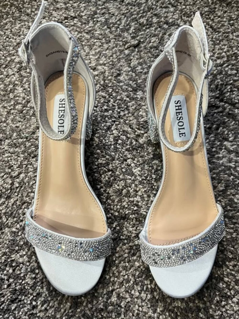 Women’s Silver Rhinestone Heel Sandals – Size 6